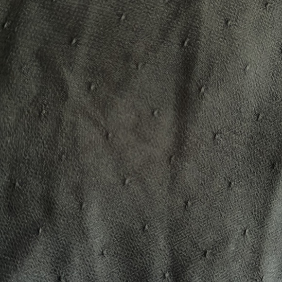 🌼FOR BUNDLE ONLY🌼Torrid Black Dobby Chiffon Pleated Blouse Tank - Picture 12 of 12